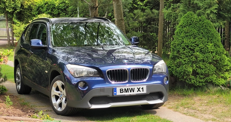 BMW X1 cena 33500 przebieg: 265000, rok produkcji 2011 z Koszalin małe 79